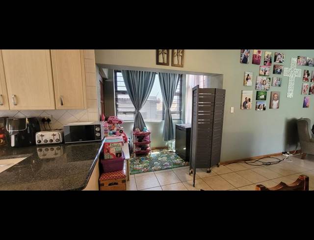 3 BEDROOM HOUSE FOR SALE IN ELANDSHAVEN